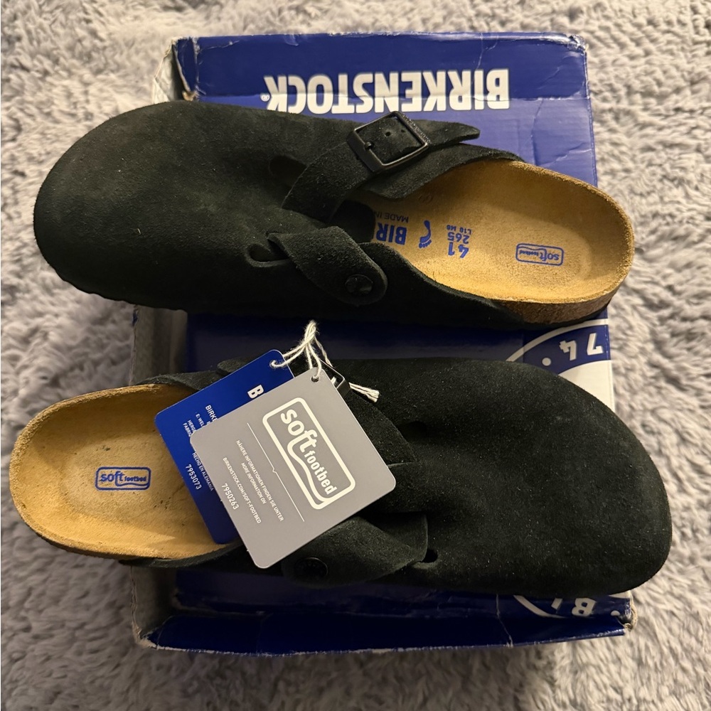 ✨ Birkenstock Boston Soft Footbed Clogs – Black Suede ✨ - Picture 2 of 6